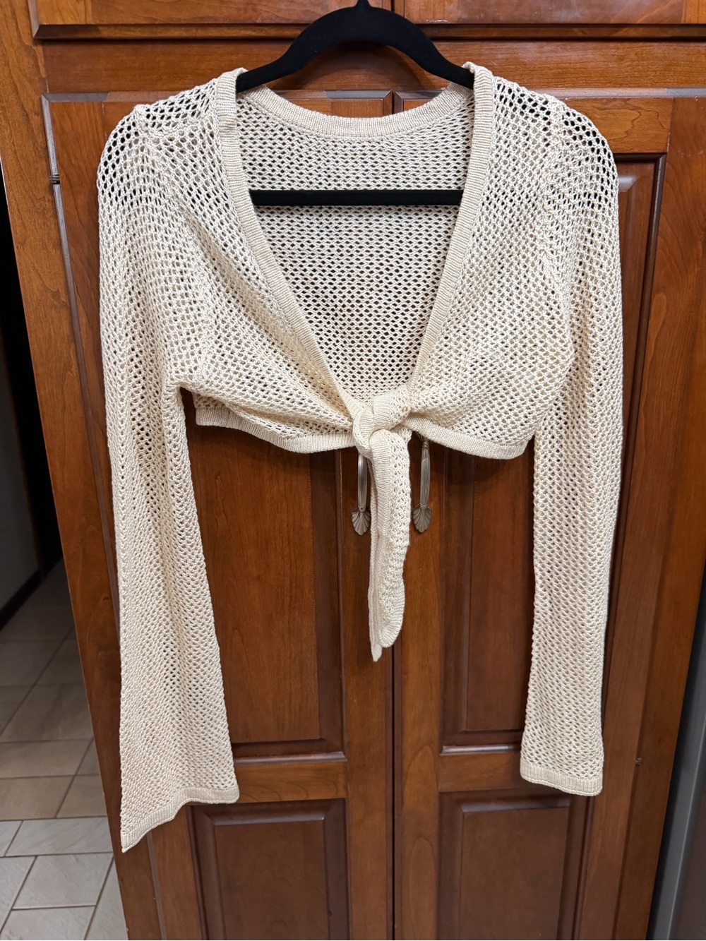 Tie-Front Crochet Shrug Biege - NWOT- Size S